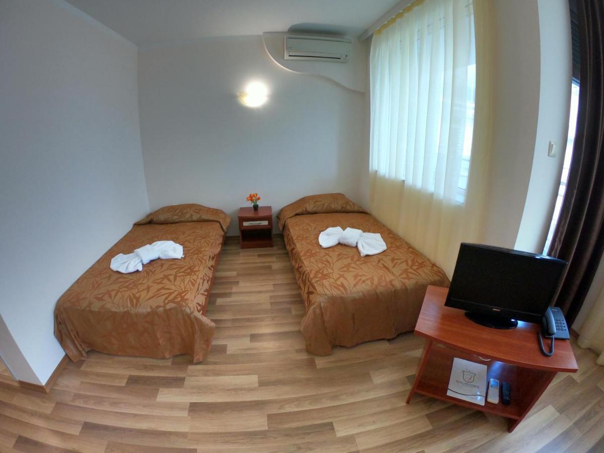 Hotel Incognito Pomorie Eksteriør bilde